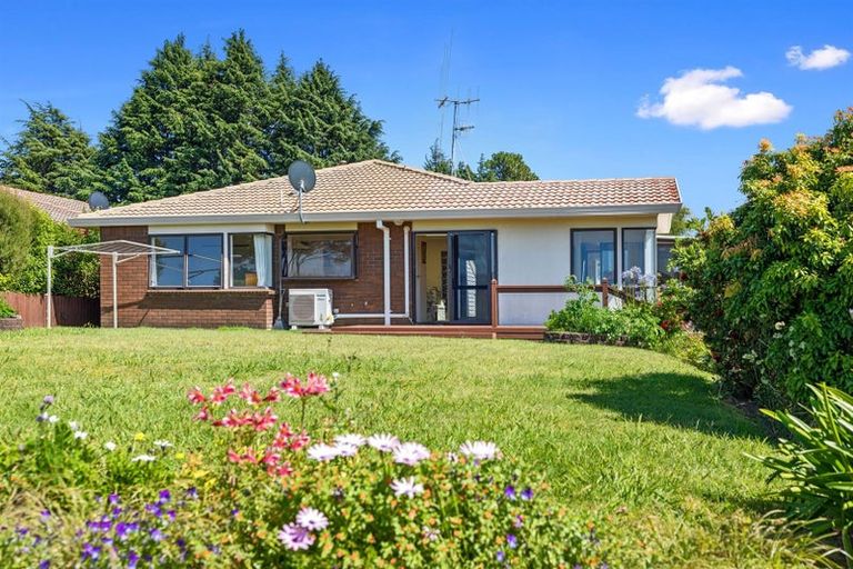 Photo of property in 4a Begonia Way, Greerton, Tauranga, 3112