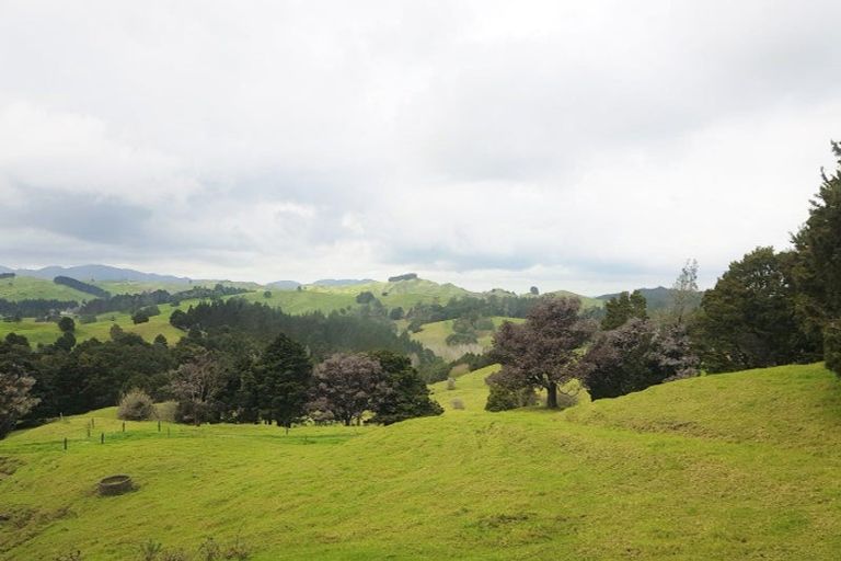 Photo of property in 504b Wairere Road, Maungaturoto, 0571