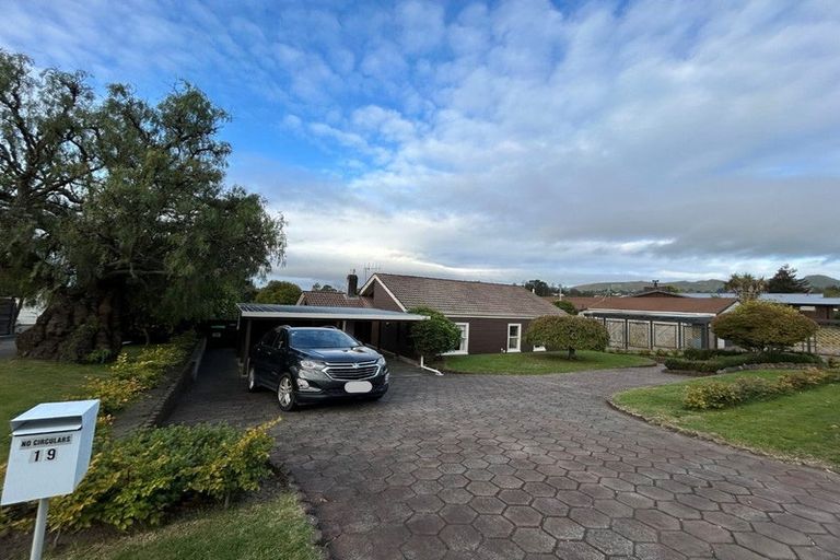 Photo of property in 19 Tauroa Road, Havelock North, 4130