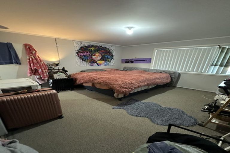 Photo of property in 6 Minton Place, Manurewa, Auckland, 2102