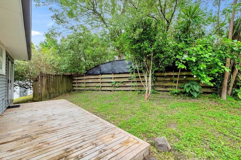 Photo of property in 13a Ribblesdale Road, Henderson, Auckland, 0612