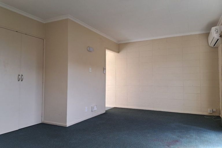 Photo of property in 102 Martin Street, Wallaceville, Upper Hutt, 5018