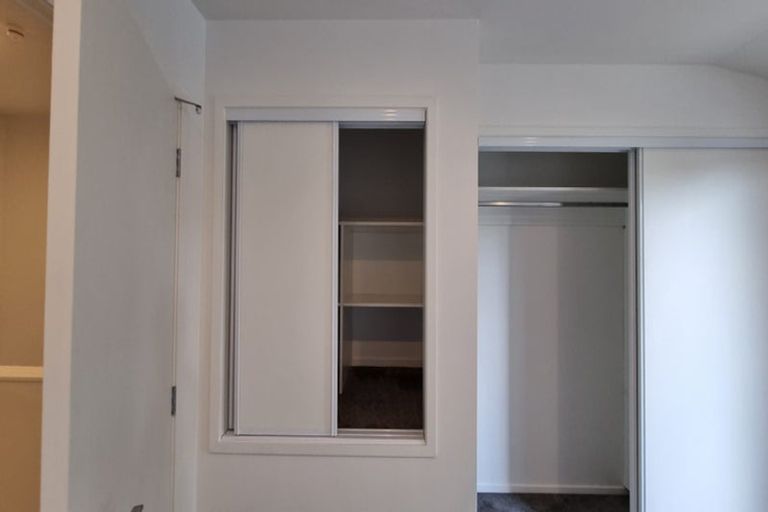 Photo of property in 3/137 Tirimoana Road, Te Atatu South, Auckland, 0602