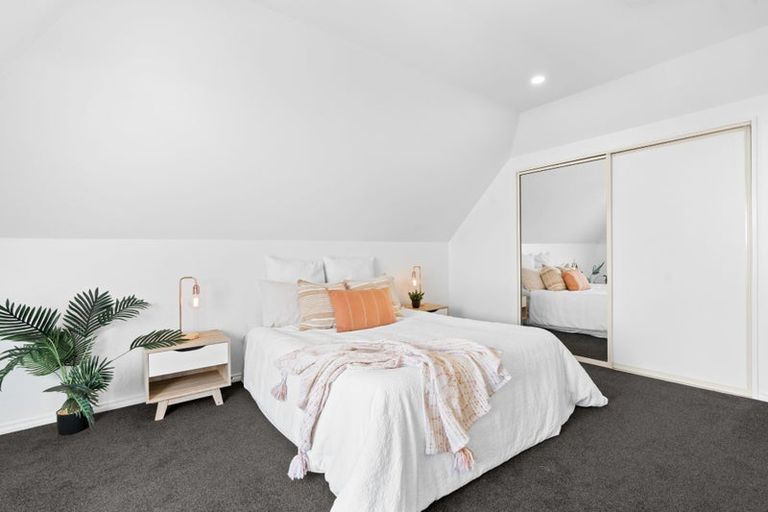 Photo of property in 2/97 Clyde Road, Ilam, Christchurch, 8041