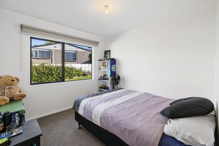 Photo of property in 2/56 Heron Avenue East, Matua, Tauranga, 3110