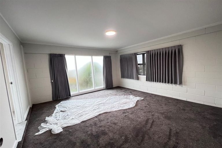 Photo of property in 1/117 Golf Road, New Lynn, Auckland, 0600