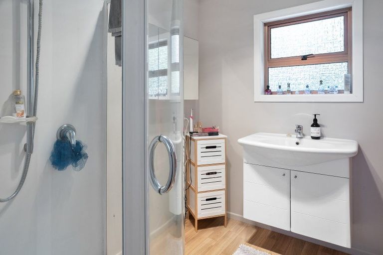 Photo of property in 12 Wai-iti Terrace, Whitianga, 3510