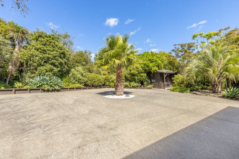 Photo of property in 124 Maui Pomare Road, Nikau Valley, Paraparaumu, 5032
