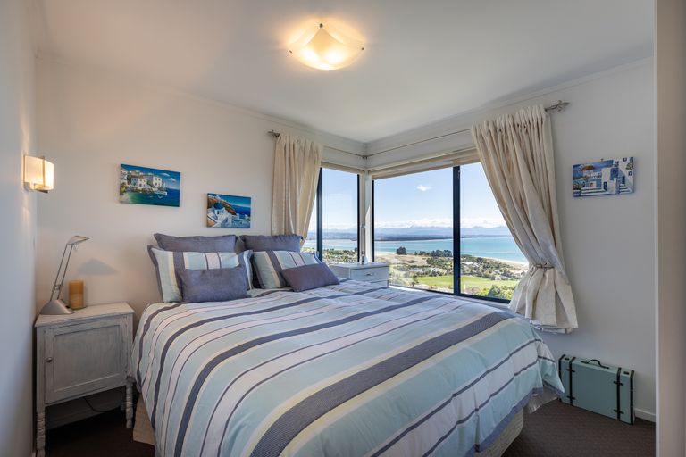 Photo of property in 8 Bellevue Heights, Tahunanui, Nelson, 7011