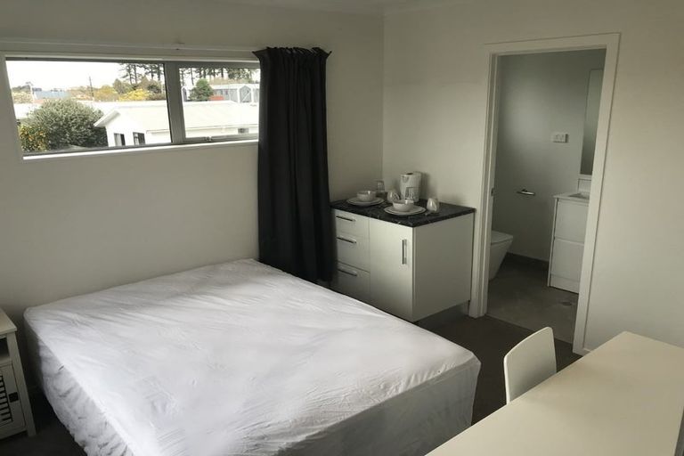 Photo of property in 4/59 May Street, Hamilton East, Hamilton, 3216