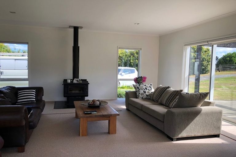 Photo of property in 255 Austin Road, Dairy Flat, Albany, 0794