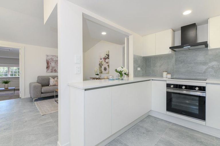 Photo of property in 10/40 Radiata Lane, Chatswood, Auckland, 0626