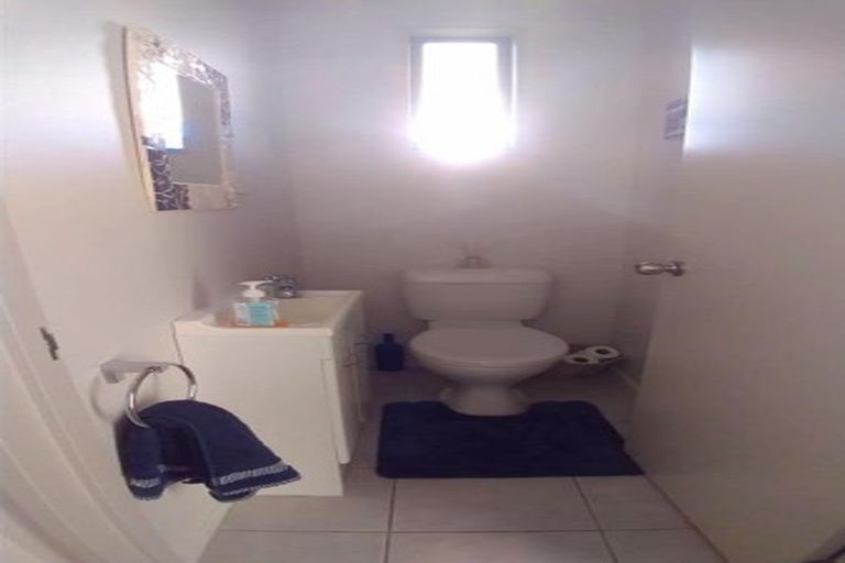 Photo of property in 19/22 Northcross Drive, Oteha, Auckland, 0632