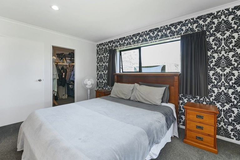 Photo of property in 6 Arabian Drive, Papamoa Beach, Papamoa, 3118