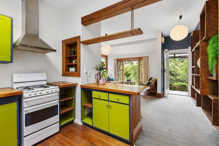 Photo of property in 2 Haines Terrace, Aro Valley, Wellington, 6021