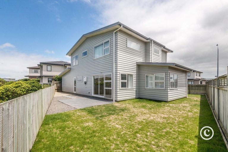 Photo of property in 224 Mark Avenue, Grenada Village, Wellington, 6037