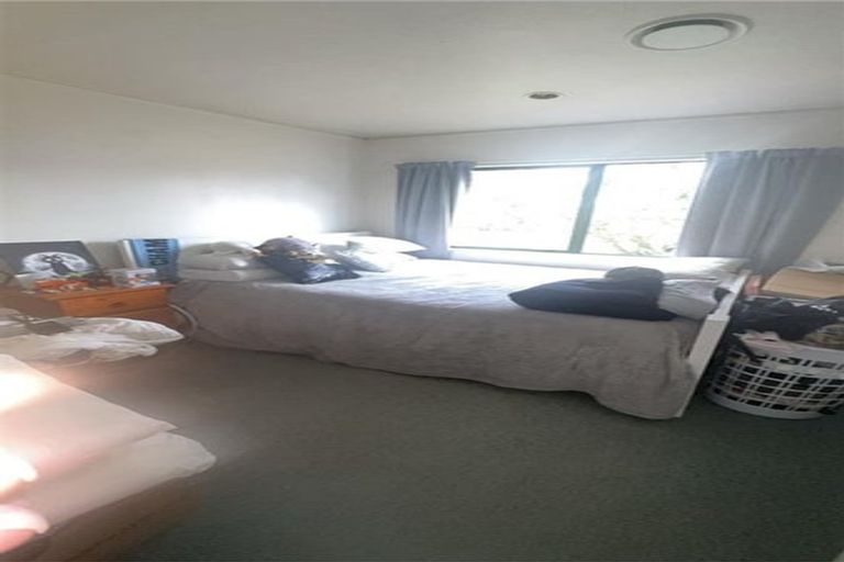 Photo of property in 10 Elvira Place, Ranui, Auckland, 0612