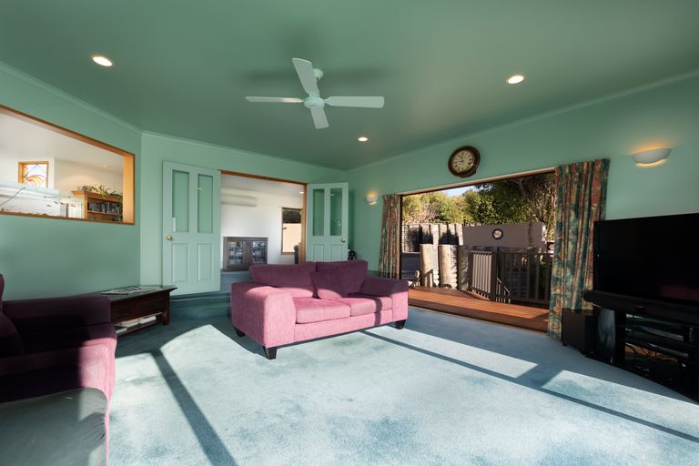 Photo of property in 33 Harry Ell Drive, Cashmere, Christchurch, 8022