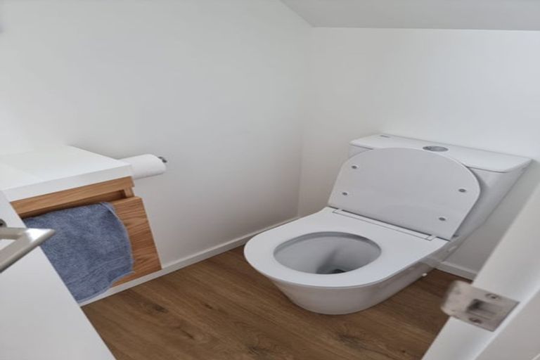 Photo of property in 261b Edgeware Road, Edgeware, Christchurch, 8013