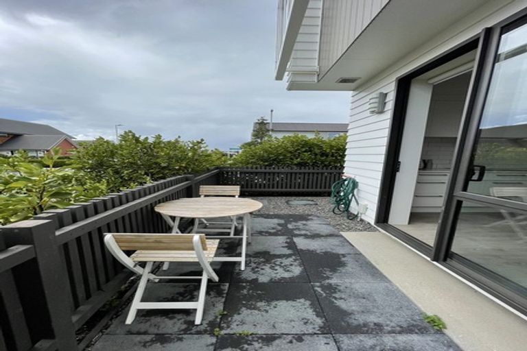 Photo of property in 19 Kanuka Road, Hobsonville, Auckland, 0616