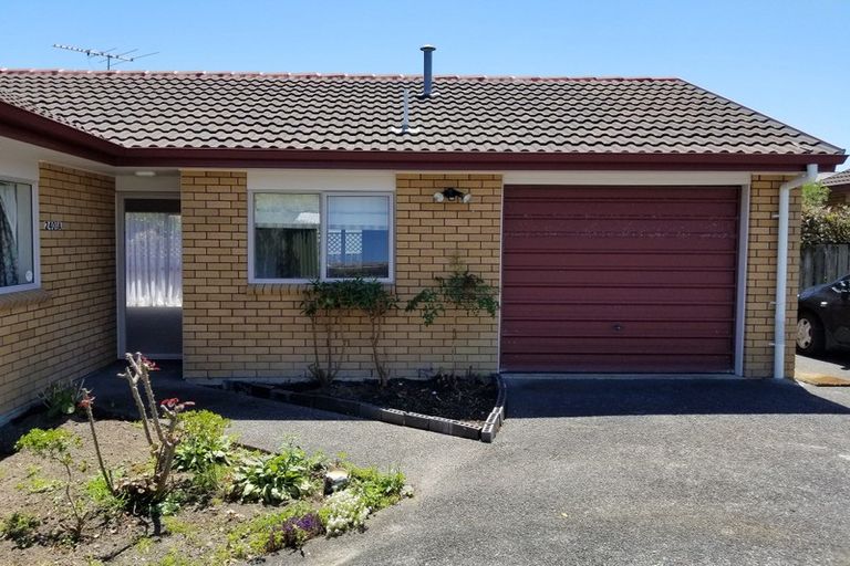 Photo of property in 240a Te Atatu Road, Te Atatu South, Auckland, 0610
