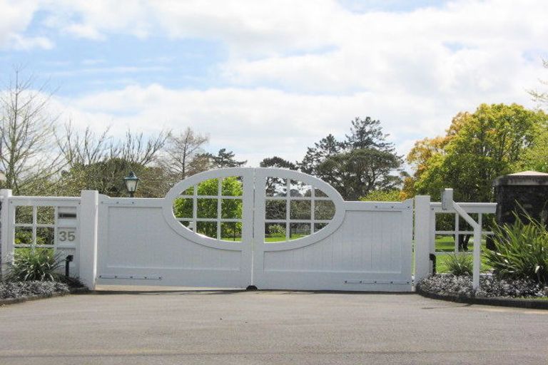 Photo of property in 35 Totara Road, Whenuapai, Auckland, 0618