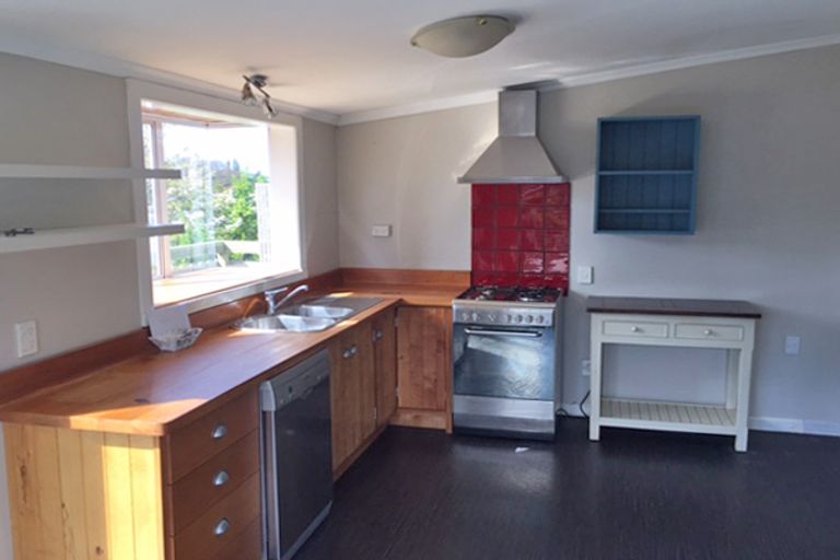 Photo of property in 35 Mersey Street, South Hill, Oamaru, 9400