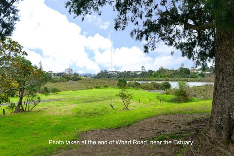 Photo of property in 13b Wharf Road, Te Atatu Peninsula, Auckland, 0610
