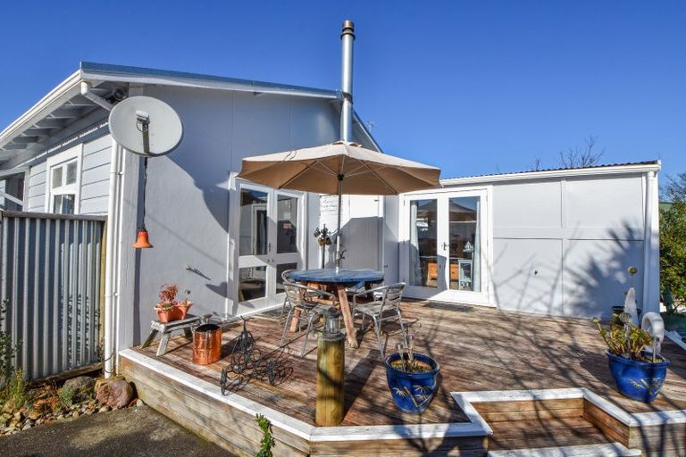 Photo of property in 214 High Street South, Carterton, 5713