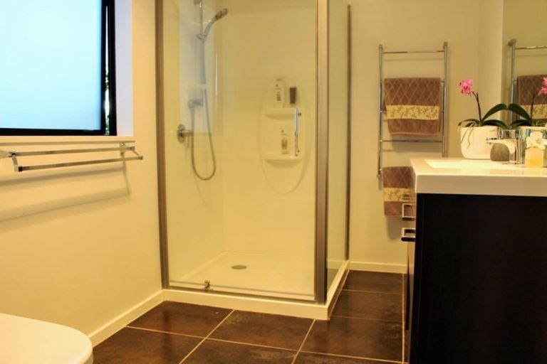 Photo of property in 32 Breaksea Street, Te Anau, 9600