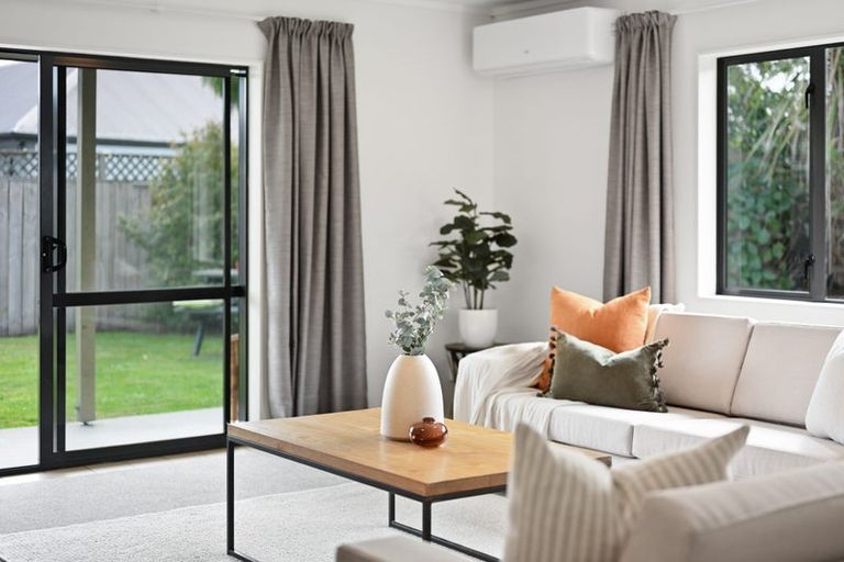 Photo of property in 15 Aldona Place, Fairview Downs, Hamilton, 3214