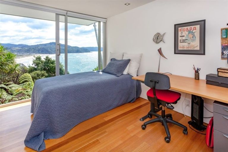 Photo of property in 22 Oceana Heights, Tairua, 3508