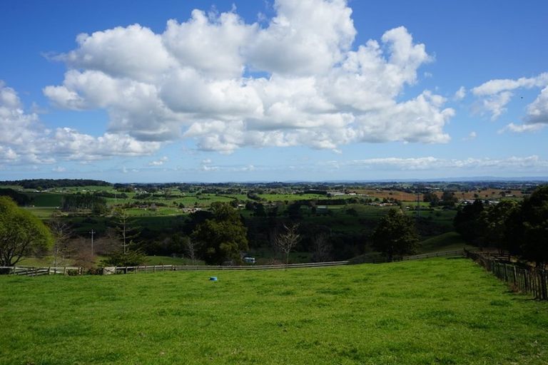 Photo of property in 213 Maxted Road, Bombay, 2579