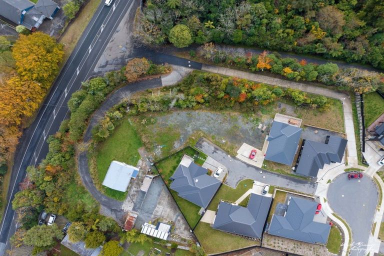 Photo of property in 6 Nikau Lane, Timberlea, Upper Hutt, 5018