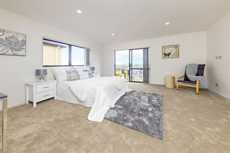 Photo of property in 34a Botanic View, Manurewa, Auckland, 2105