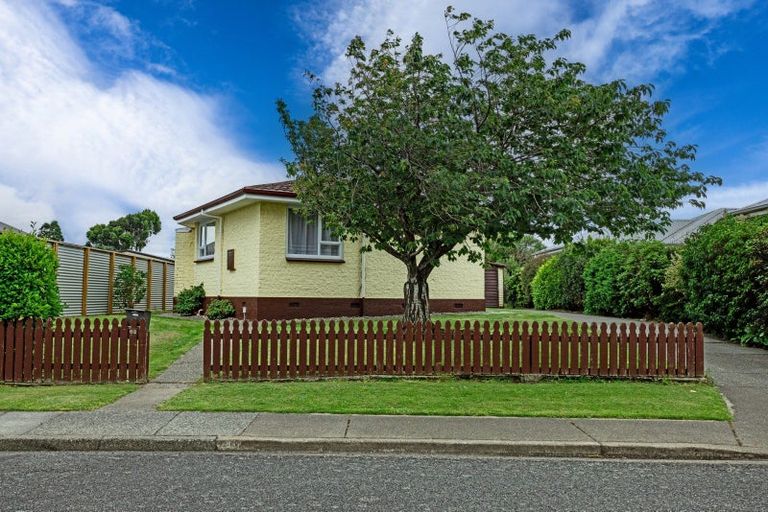 Photo of property in 62 Lothian Crescent, Strathern, Invercargill, 9812