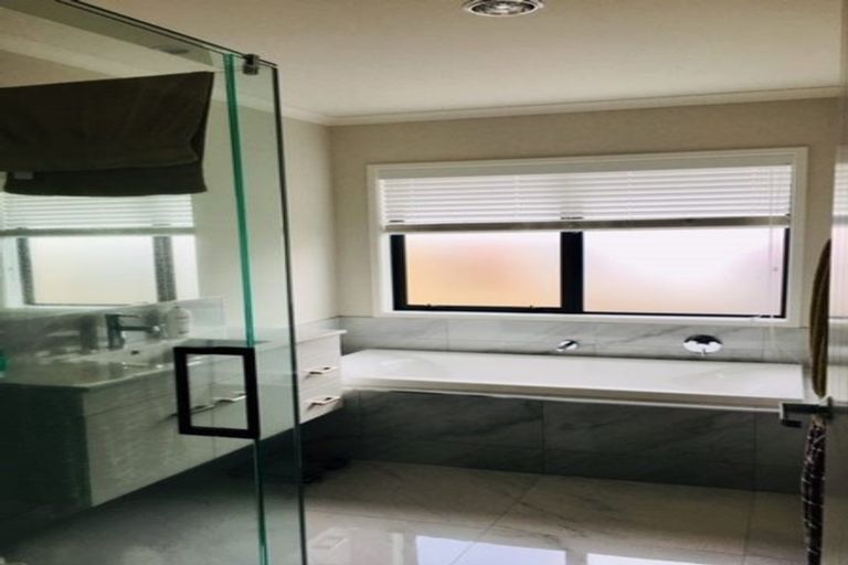 Photo of property in 3 Hoiho Place, Papamoa, 3118