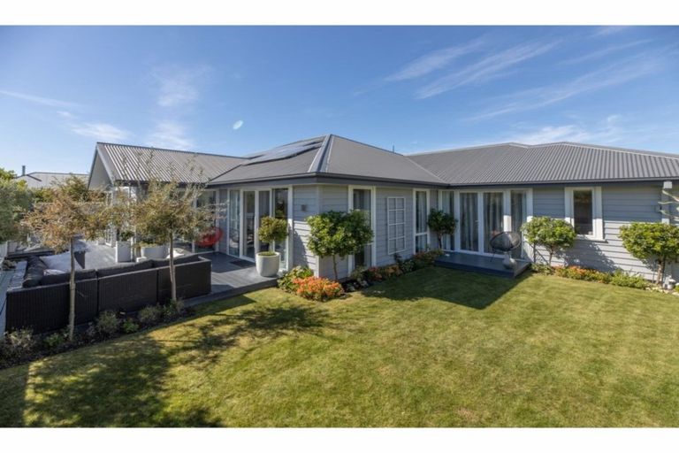 Photo of property in 46 Tutaipatu Avenue, Pegasus, 7612