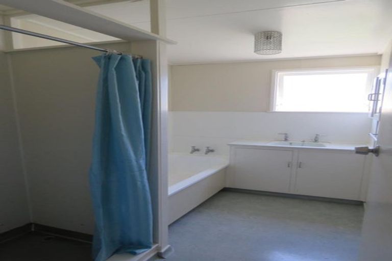Photo of property in 1/14 Burns Street, Westown, New Plymouth, 4310