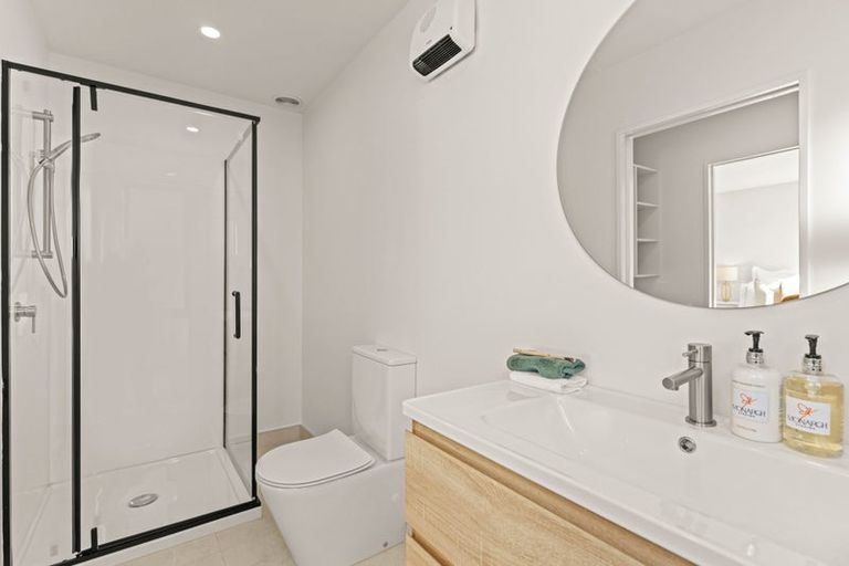 Photo of property in 25b Pine Avenue, Otumoetai, Tauranga, 3110