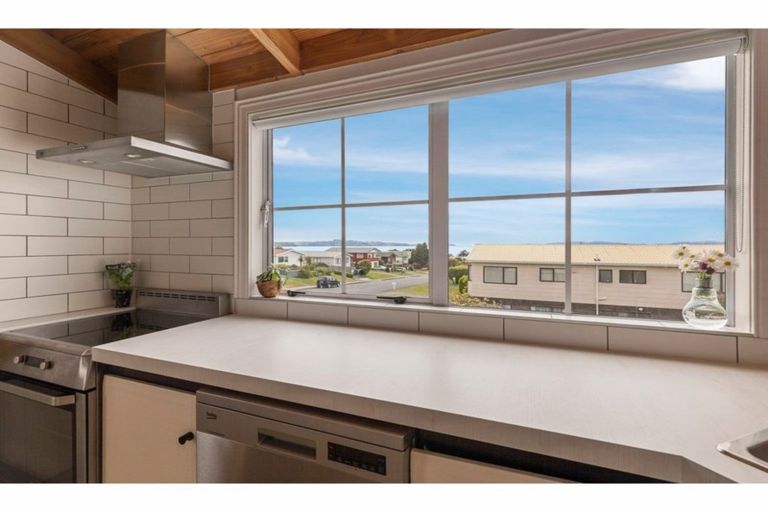 Photo of property in 20 Snells Beach Road, Snells Beach, 0920