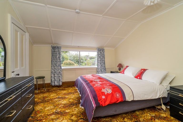 Photo of property in 9 Surat Bay Road, New Haven, Owaka, 9585