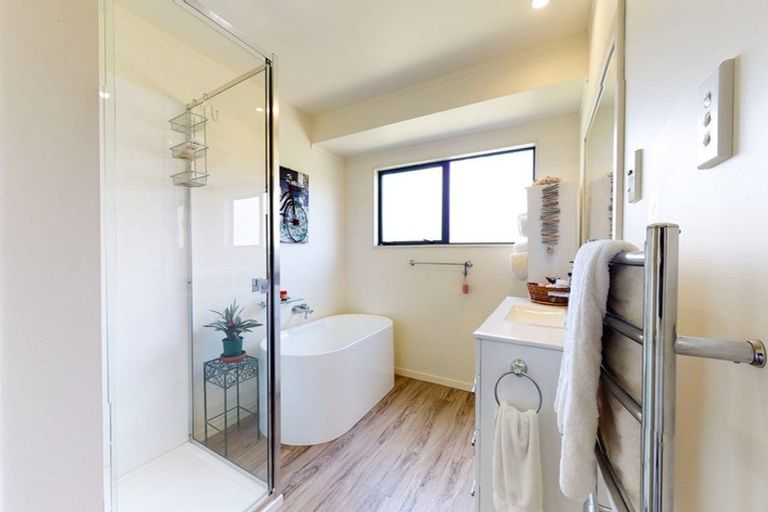 Photo of property in 28 Banks Road, Matamata, 3473