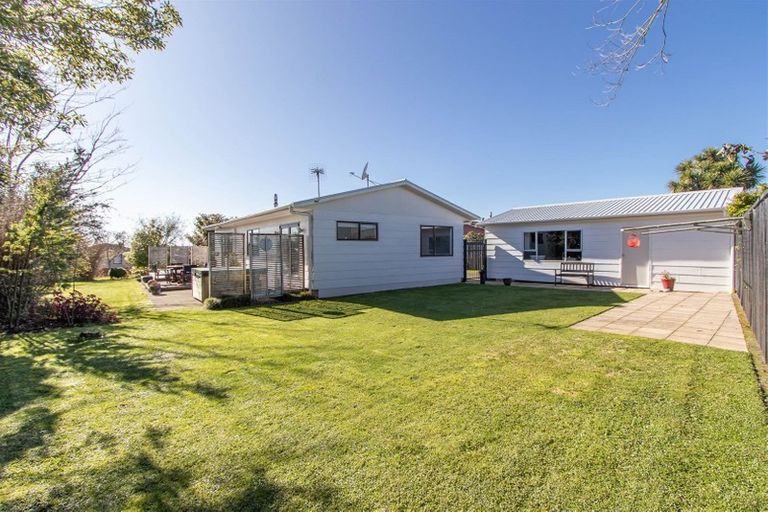 Photo of property in 22 Tawari Street, Inglewood, 4330