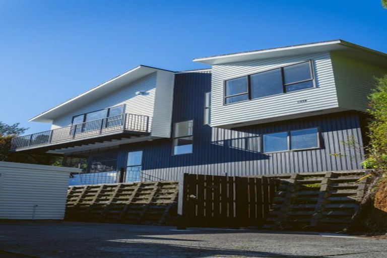 Photo of property in 105b Kamahi Street, Stokes Valley, Lower Hutt, 5019