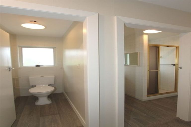 Photo of property in 63 Main Road, Redcliffs, Christchurch, 8081