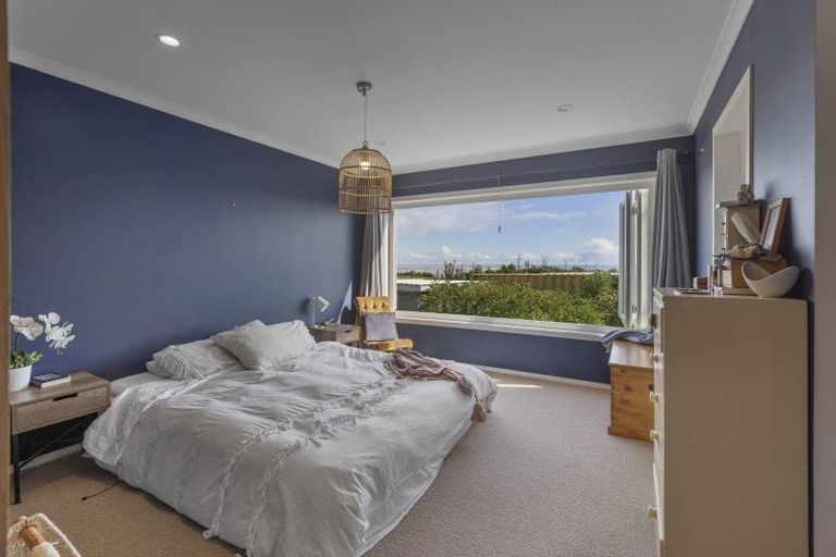 Photo of property in 57c Anglers Avenue, Warea, New Plymouth, 4381