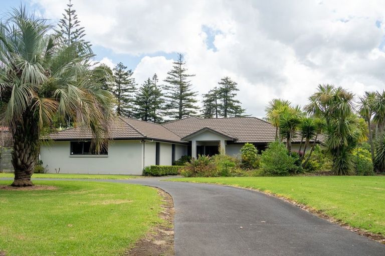 Photo of property in 4 Kotare Heights, Kerikeri, 0230