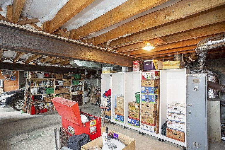 Photo of property in 6 Martin Street, Gore, 9710