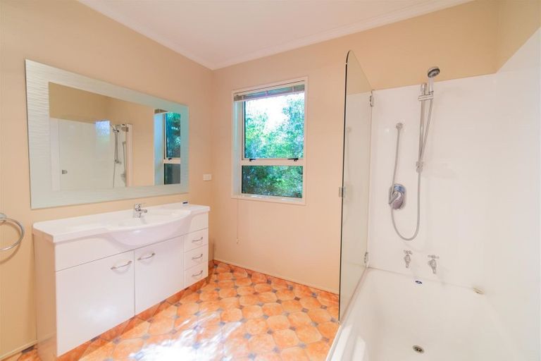 Photo of property in 3 Melland Place, Te Anau, 9600